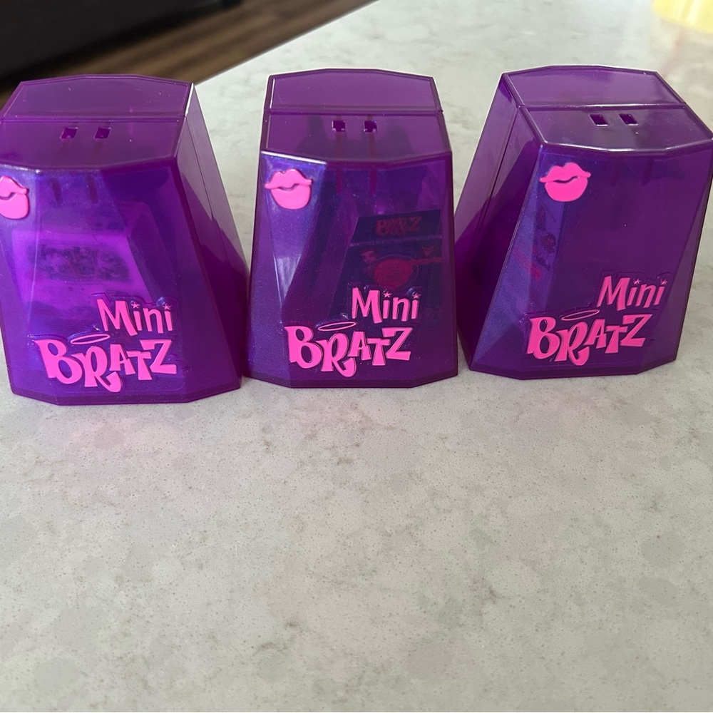 Mini Bratz Purple Toy Set